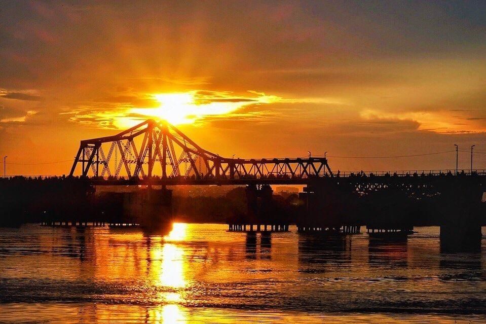 Discover Long Bien Bridge – A historical landmark and experiential space in the heart of Hanoi. - ảnh 7