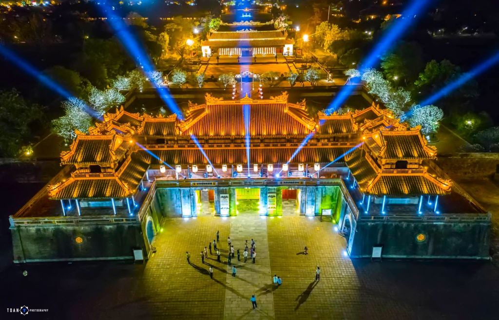 너무 좋다! 대내후에 무료 야간 개방 행사와 함께 - 1