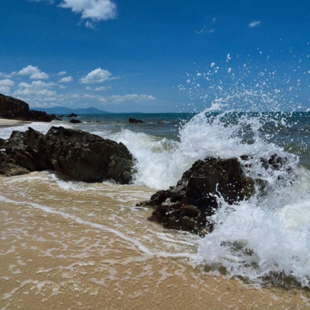 JUMPING STONE BEACH – THE UNIQUE BEAUTY OF QUANG BINH BEACH This beach... - 4