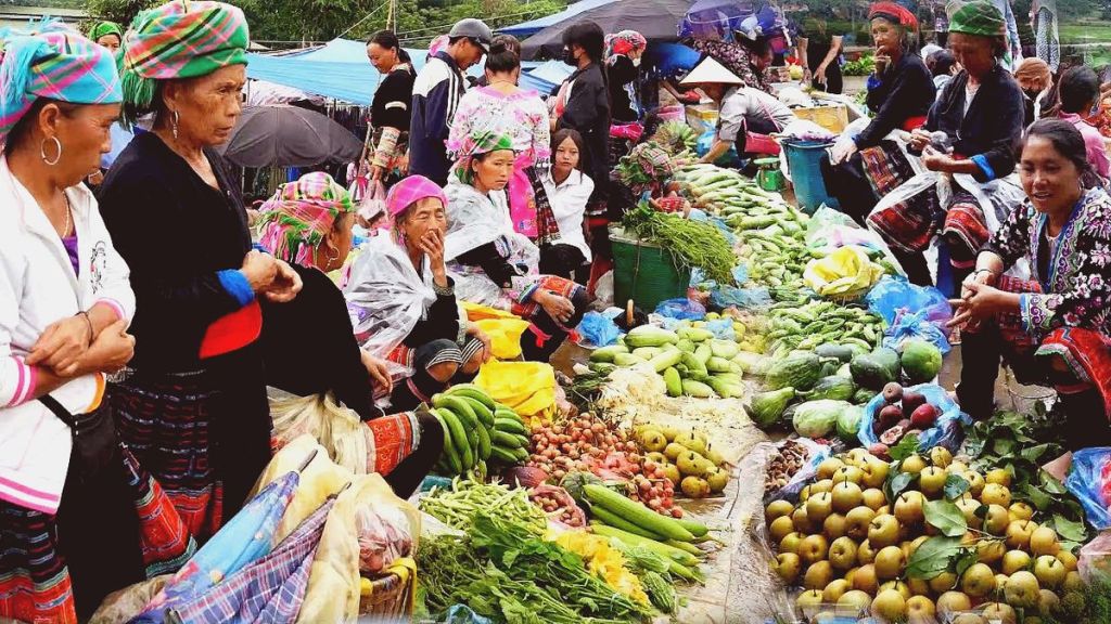 Highland Market in Ha Giang – A Cultural Experience of Interest - 2