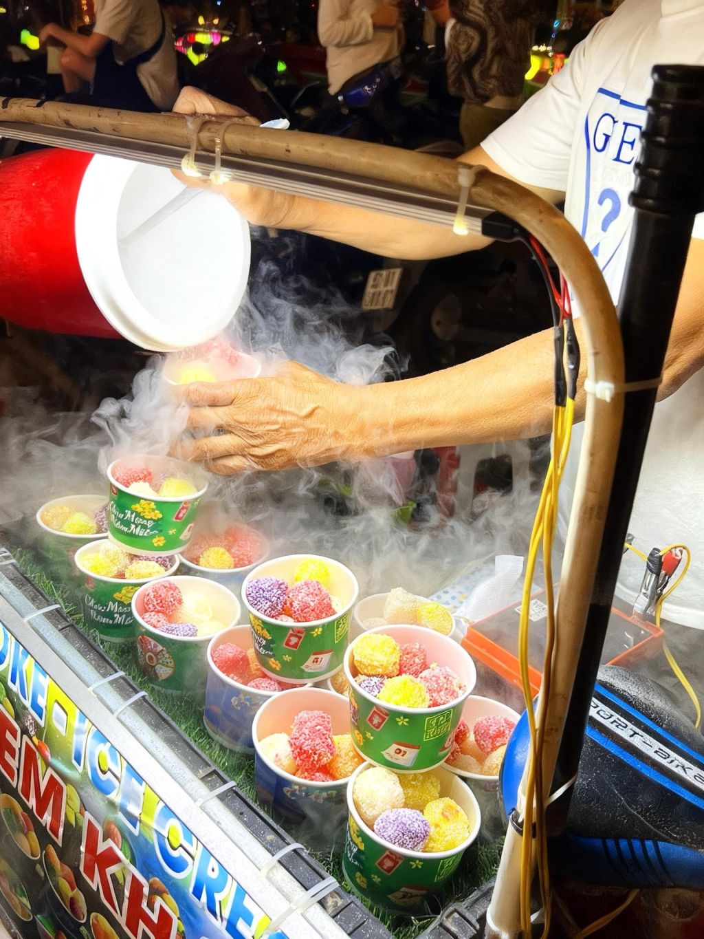 Hoi An at Night - Where Lantern Lights Illuminate Emotions - ảnh 8