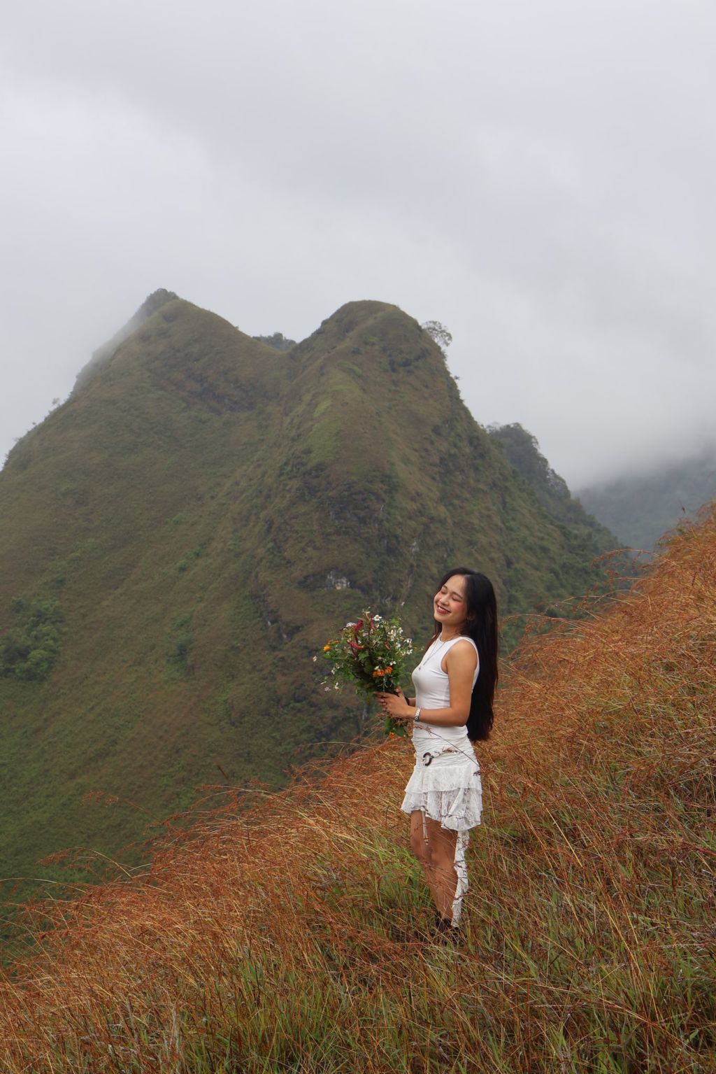 美如电影的草坡，吸引着游客来到高平 - 1
