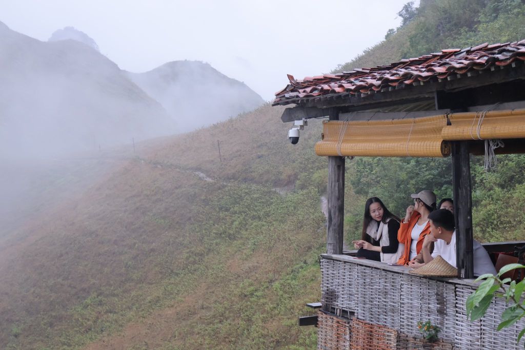 美如电影的草坡，吸引着游客来到高平 - 2