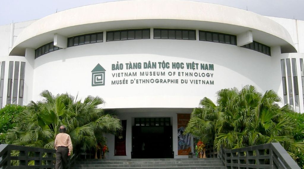 Vietnam Museum of Ethnology – A space that recreates the cultural life of 54 ethnic groups.