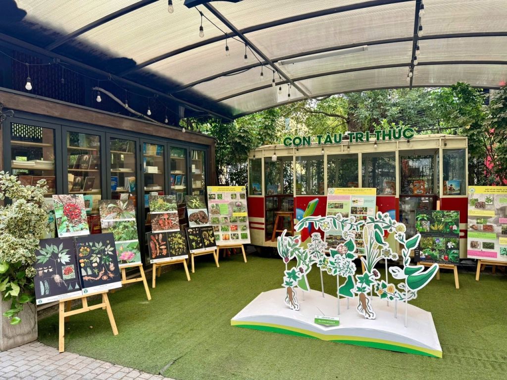 Hanoi Book Street – a rare quiet corner in the heart of the city. - 2