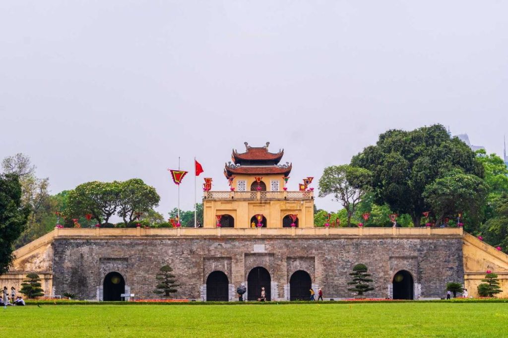 Thang Long Imperial Citadel – where to go on weekends in Hanoi, combining fun and historical exploration. - 2
