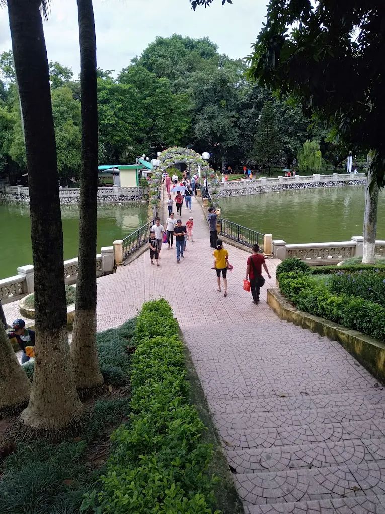 Thủ Lệ Park – a nearby place to hang out, easy to get to and not expensive. - 3