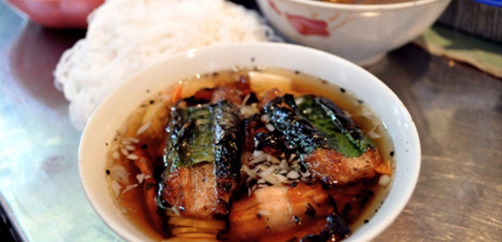 डोंग जुआन रात का बाजार - हनोई में सप्ताहांत घूमने की जगह, सस्ती खाने-पीने की जगह - ảnh 7