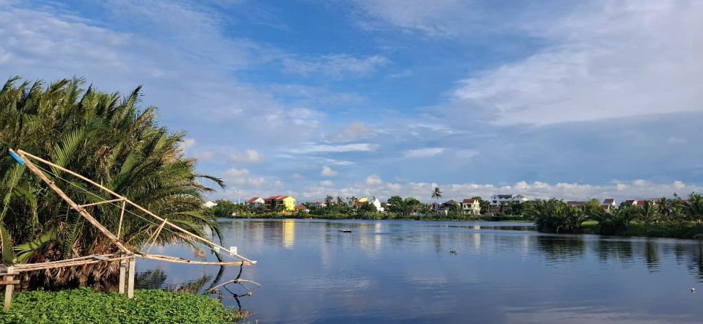 향차궤 – 색고과: 하나의 여정, 두 가지 경험 – 깨끗한 뒷마당, 고향의 정취. - 2