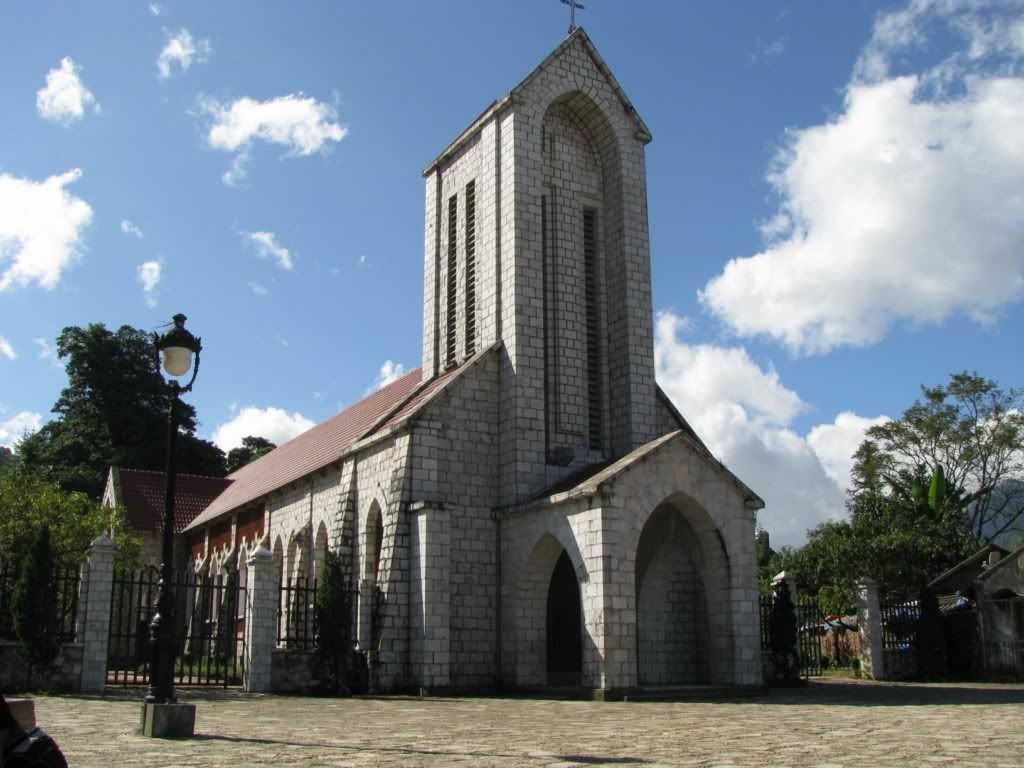 Stone Church Sa Pa – a central location, accessible by walking. - 3