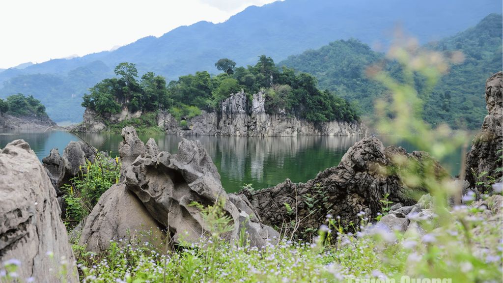 Lâm Bình – a place suitable for those who want to take it slow and avoid the crowds. - 4