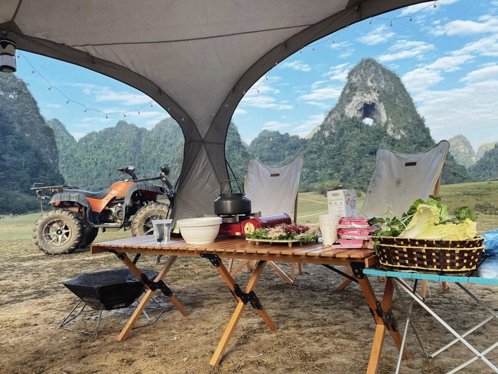 在阮山的饮食和住宿方便吗？ - 1