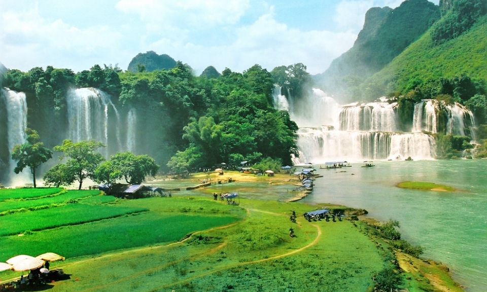 Ban Gioc Waterfall - 2