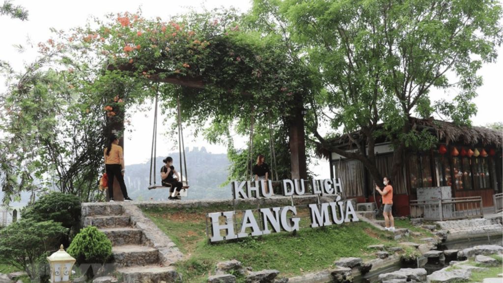 Hang Múa의 새로운 체크인 장소가 젊은이들을 계속 끌어모으고 있다. - 4