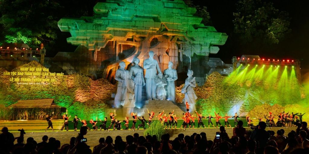 Le Festival De Thành Tuyên – Le Plus Grand Événement De L'année, La Raison Pour Laquelle De Nombreuses Personnes Choisissent De Se Rendre À Tuyên Quang. - ảnh 7