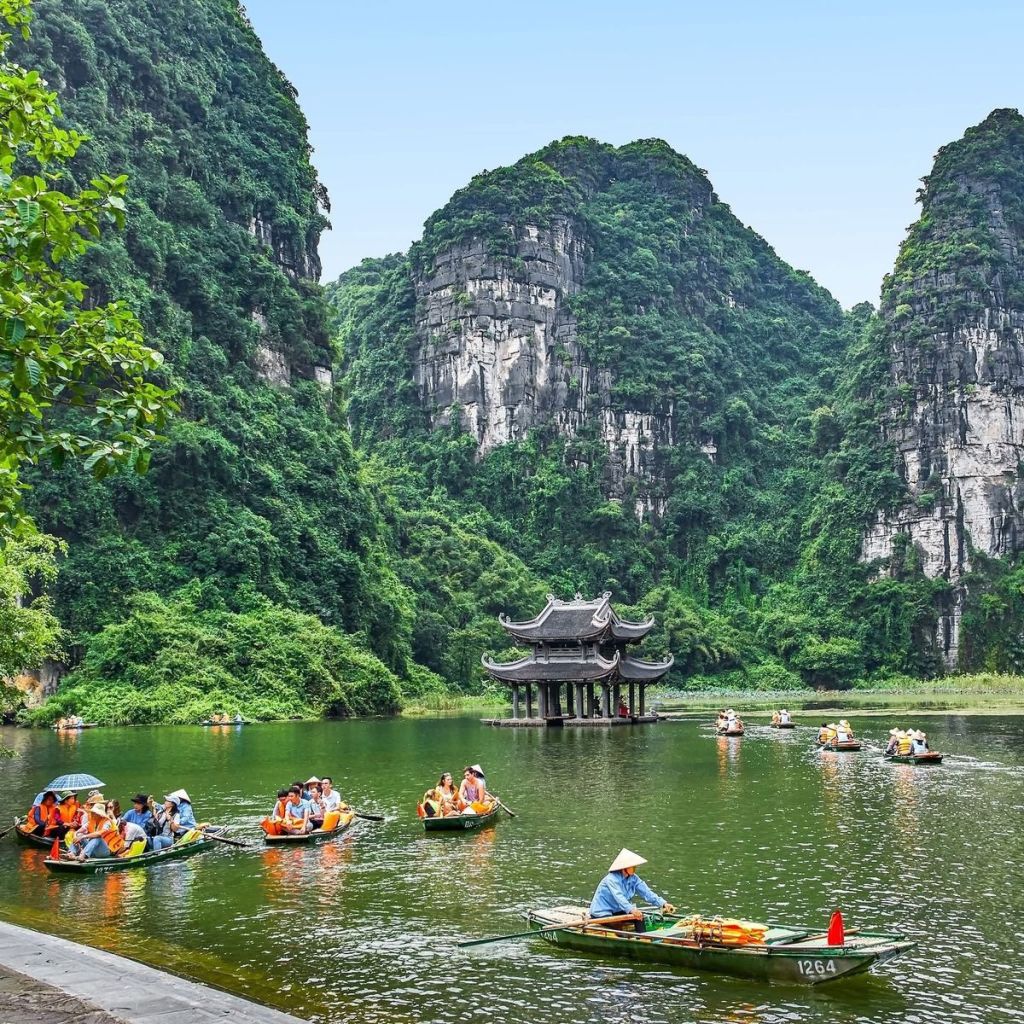 El itinerario de 2 días y 1 noche en Ninh Bình sigue siendo una opción popular para los turistas durante el fin de semana. - 3