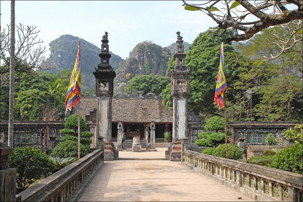 The Hoa Lu ancient capital site continues to promote the value of local history and culture. - ảnh 7