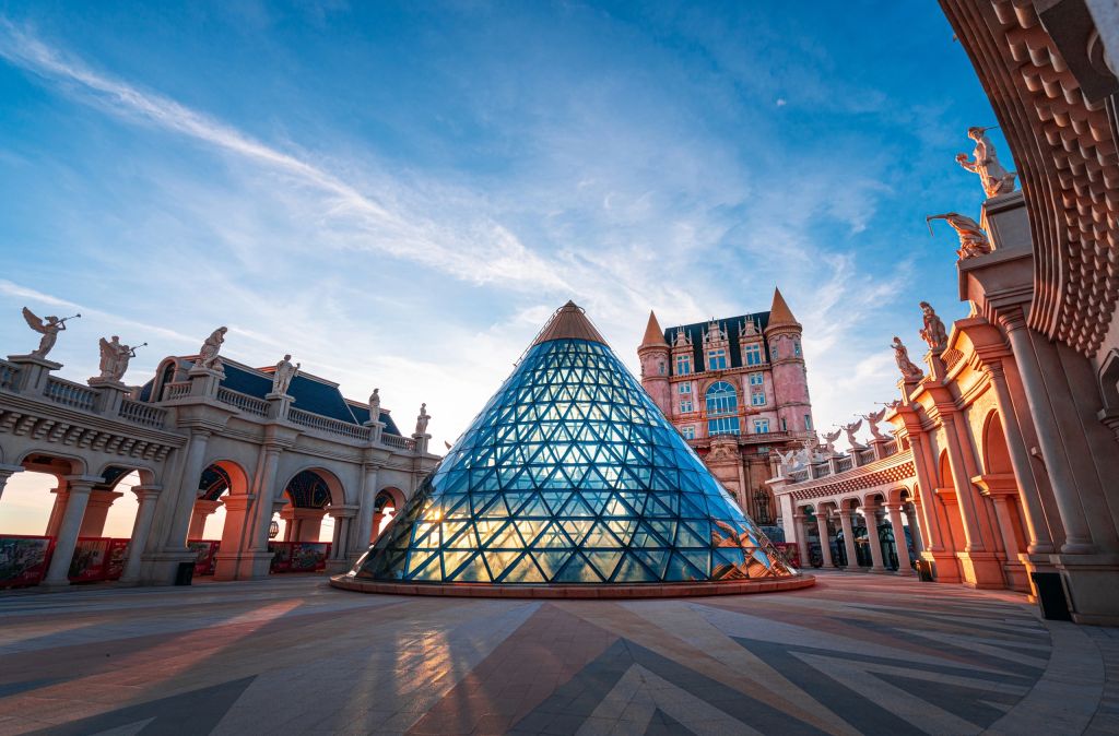 바나힐스 – 다양한 경험으로 여전히 인기를 끌고 있는 관광지 - ảnh 6