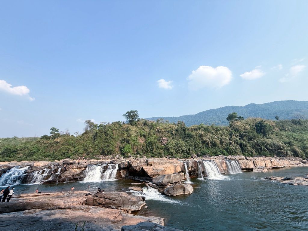 A Dơi Waterfall – The Fairy in the Great Forest and the Aspirations of the Border Inhabitants - ảnh 5