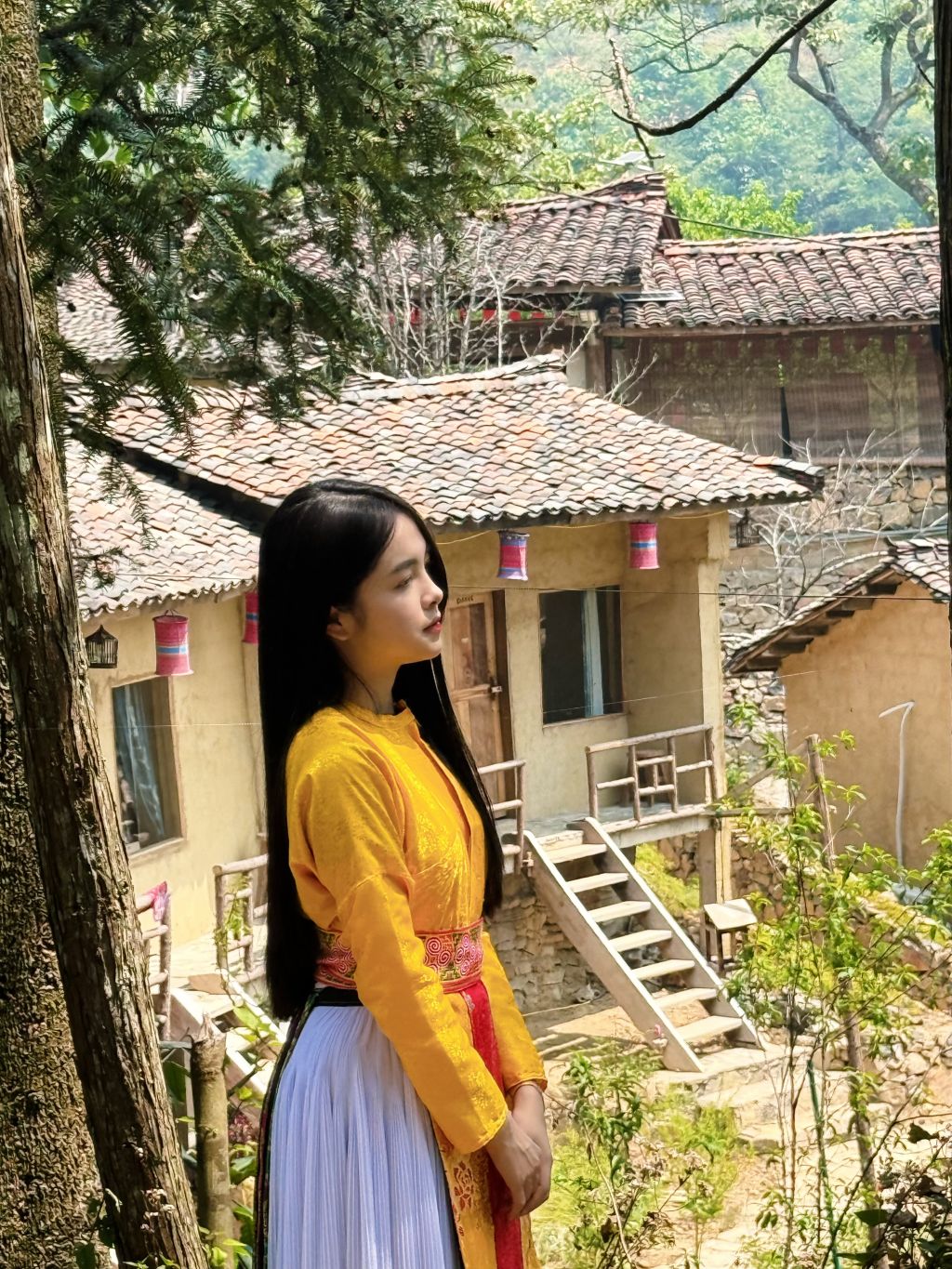 Thèn Pả - a peaceful village at the foot of the Lũng Cú Flagpole. - 1