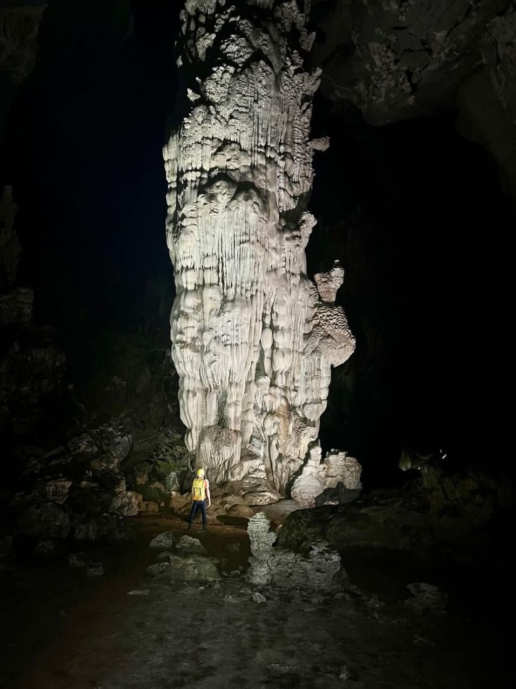 Phong Nha Kẻ Bàng에서 새로운 동굴 발견 - ảnh 5