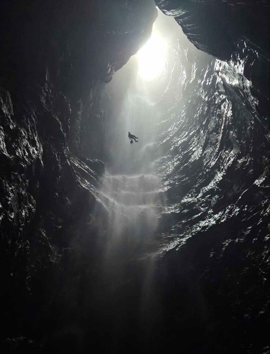 Discovery of a new cave in Phong Nha-Kẻ Bàng. - 3