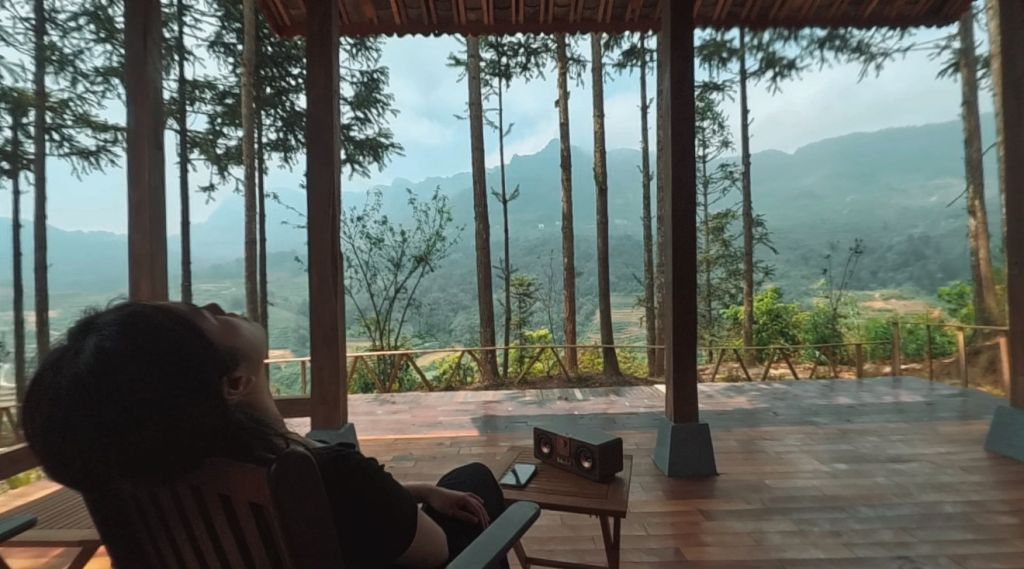 The wood - the reason that made me "stay a little longer" at Balana Ha Giang. - 1