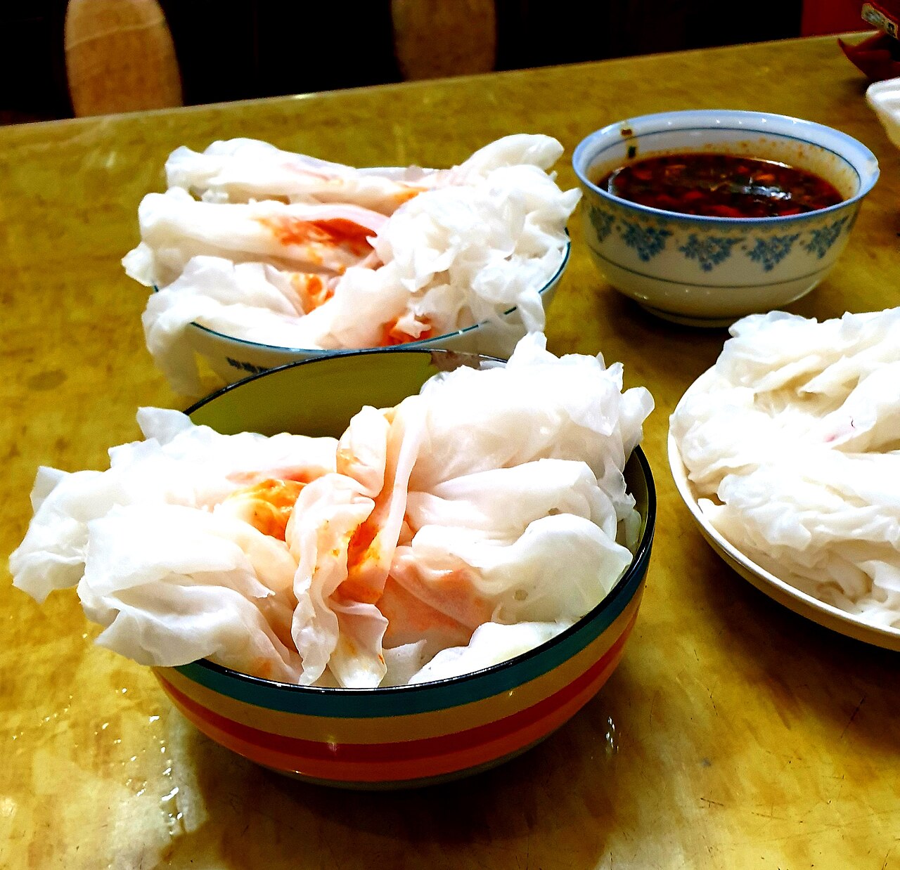 Phuong Lang Wet Cake — A Century-Old Stall in Hai Lang - 4