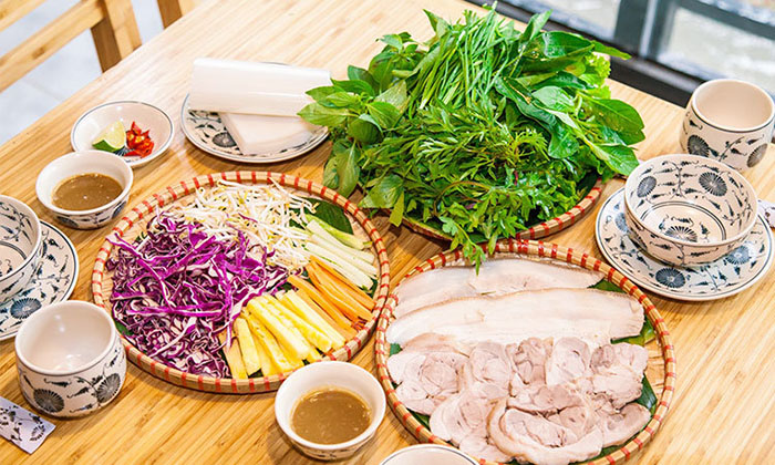 Da Nang pork rice paper rolls – a dish you'll "fall in love with after just one try." - 1