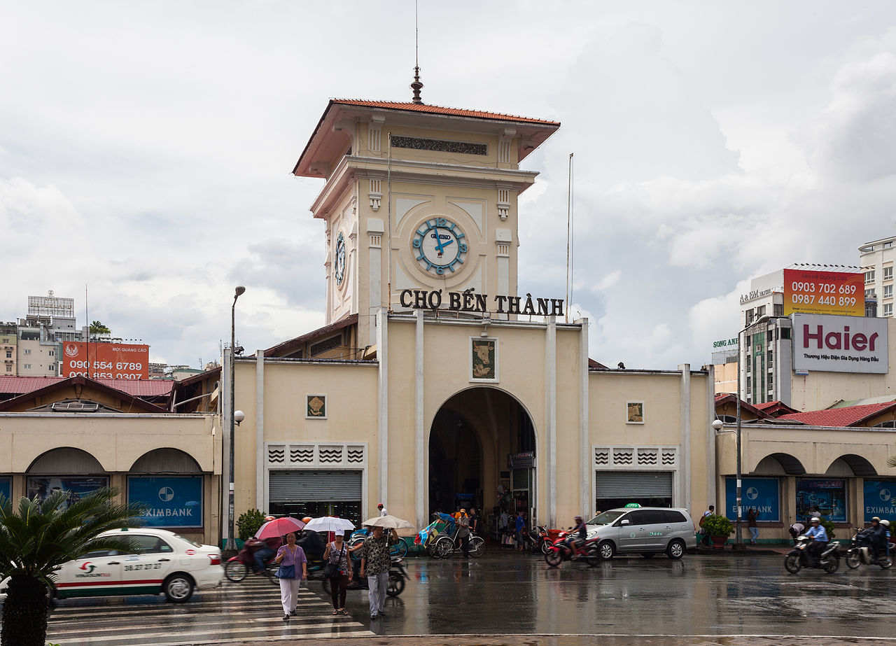 Ben Thanh Market — Saigon's cuisine under one roof - ảnh 8