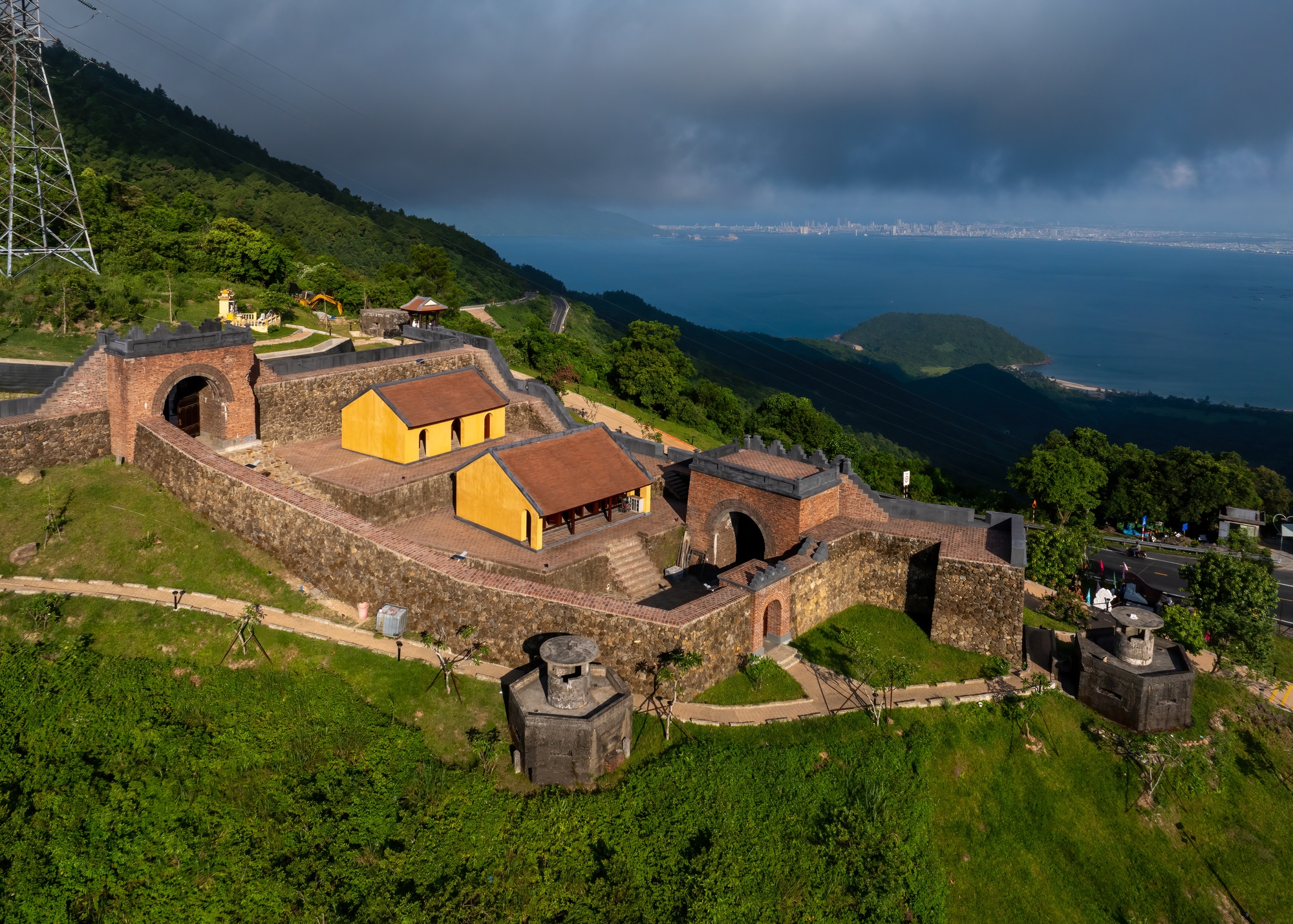 Hai Van Gate – a 200-year-old checkpoint standing still amidst clouds and waves. - 1