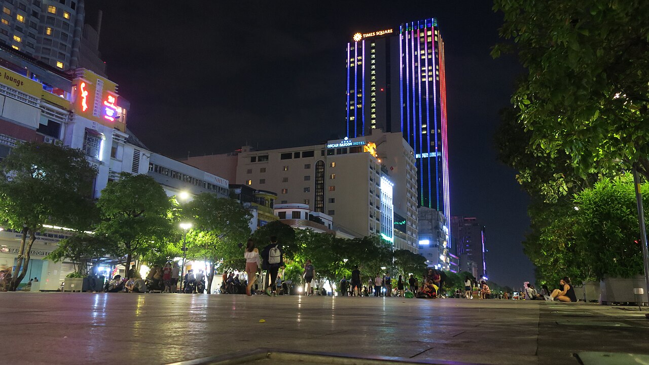 阮惠步行街 — 胡志明市的夜晚脉动 - ảnh 6