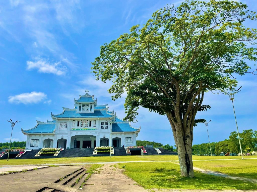 La Vang Sanctuary on May 1st - 1
