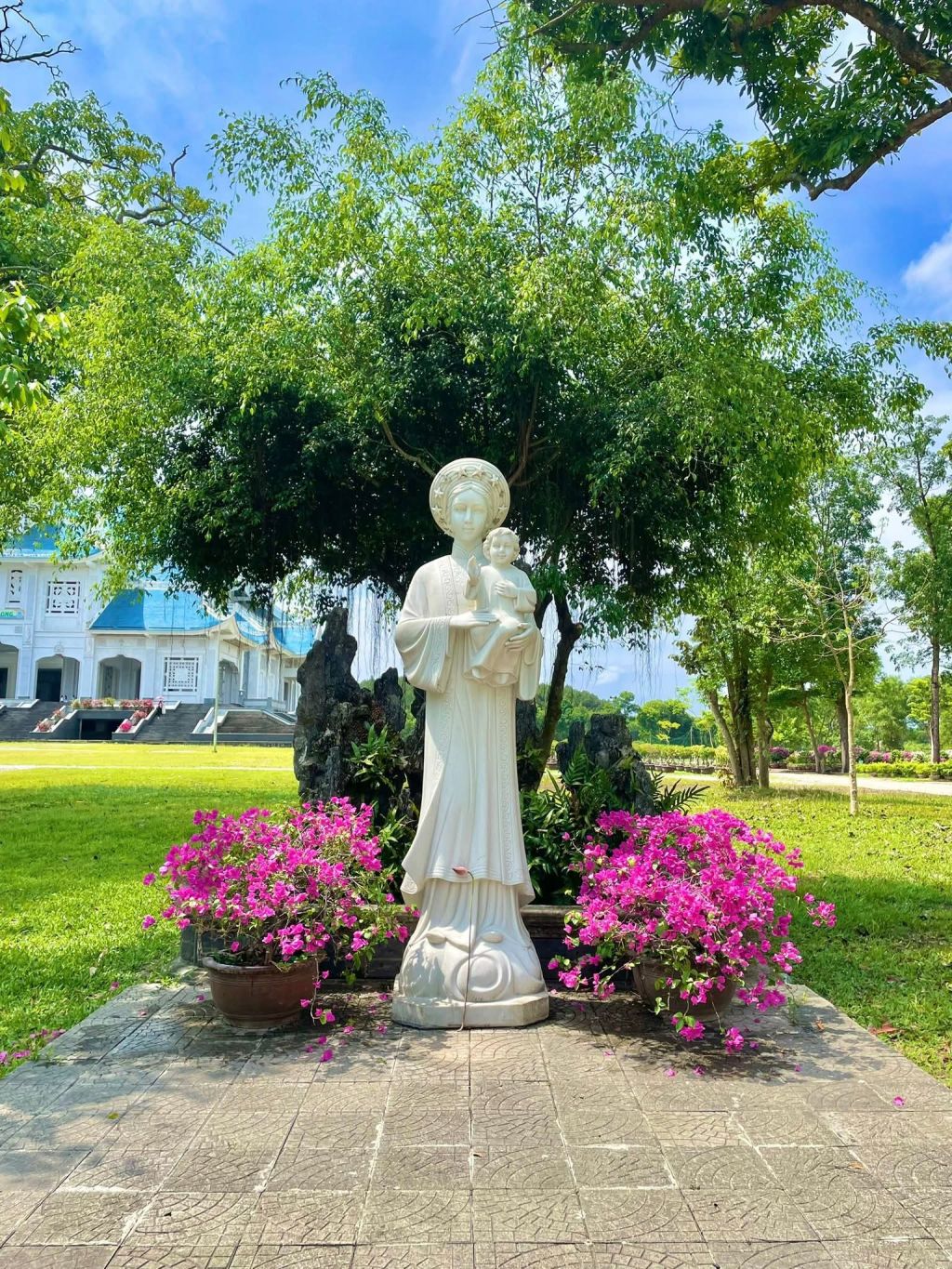 La Vang Sanctuary on May 1st - 3