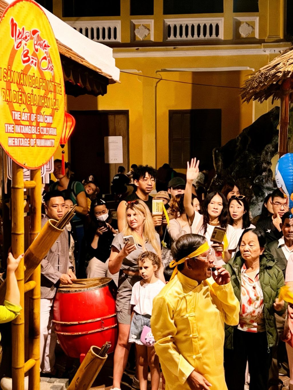 Afternoon tour of the ancient town of Hoi An