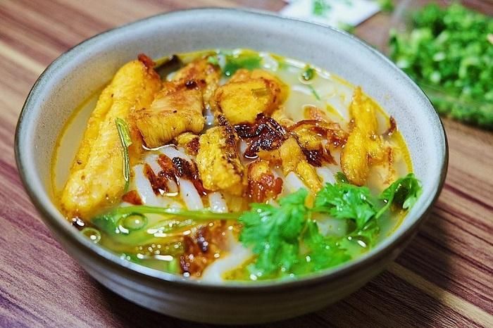Why is Quang Tri Porridge Soup So Popular? - ảnh 2