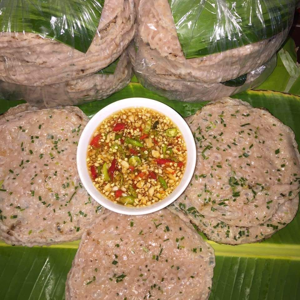 Quang Hoa Pancakes: What Makes Everyone Stop By to Eat? - ảnh 5