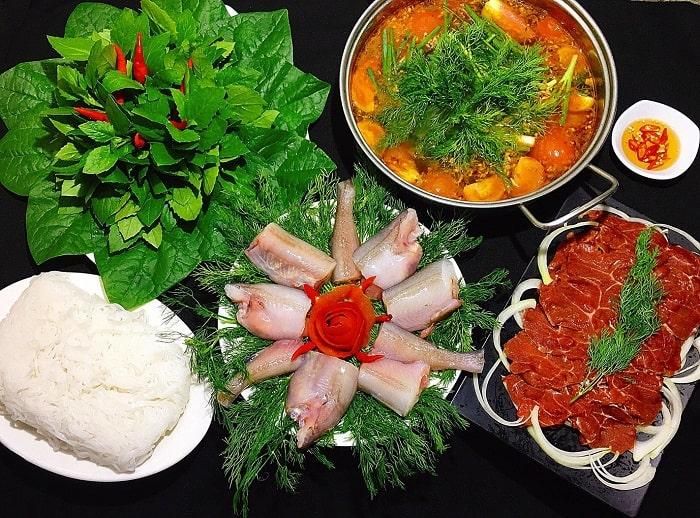 Fish Hotpot: Central Region Flavors That Make Diners "Fall in Love from the First Bite" - ảnh 2