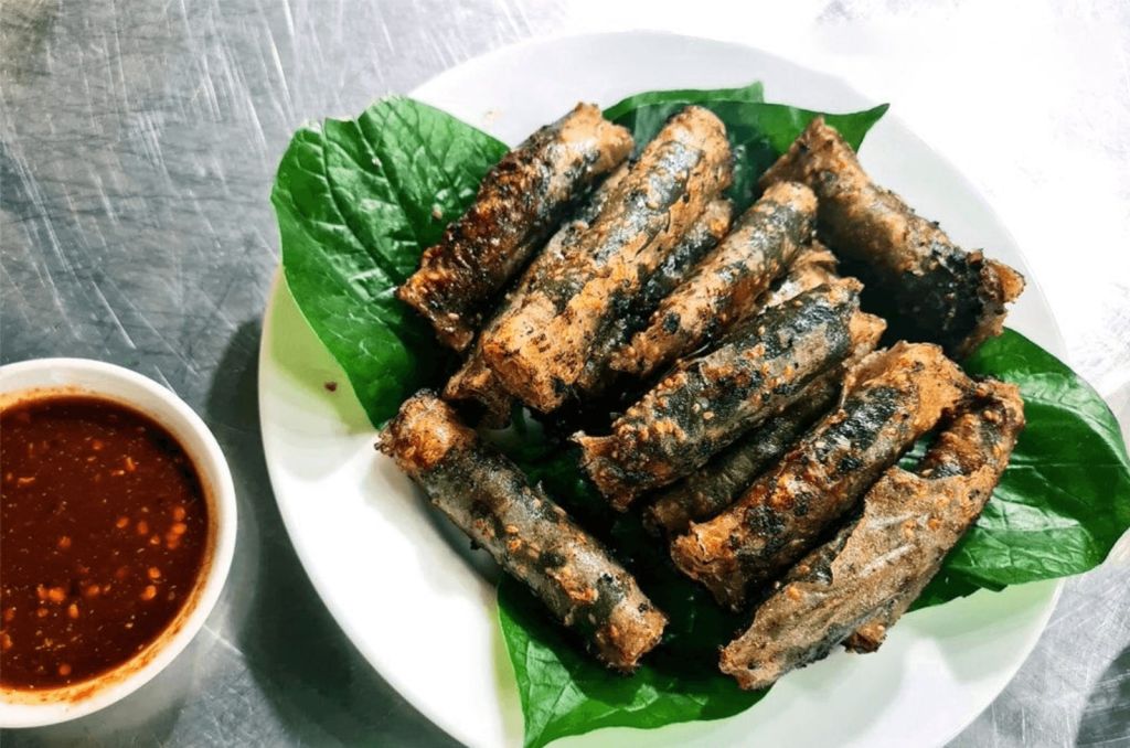 Sea Snake – A Dish That Both Terrifies and Tempts Travelers - ảnh 4