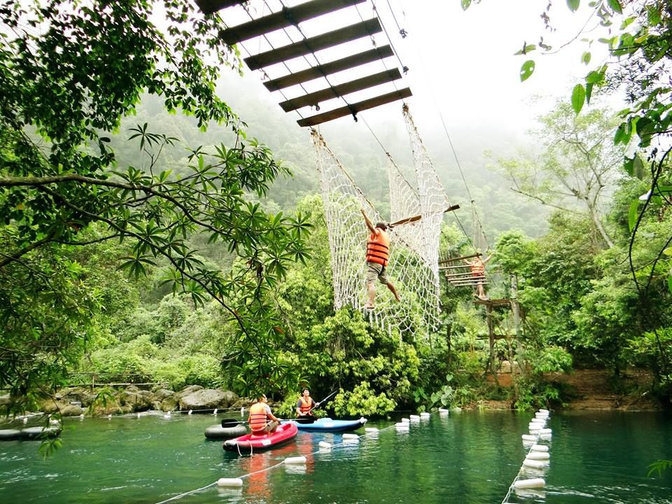 MOỌC SPRING – THE “GREEN GEM” IN PHONG NHA FOREST - ảnh 3