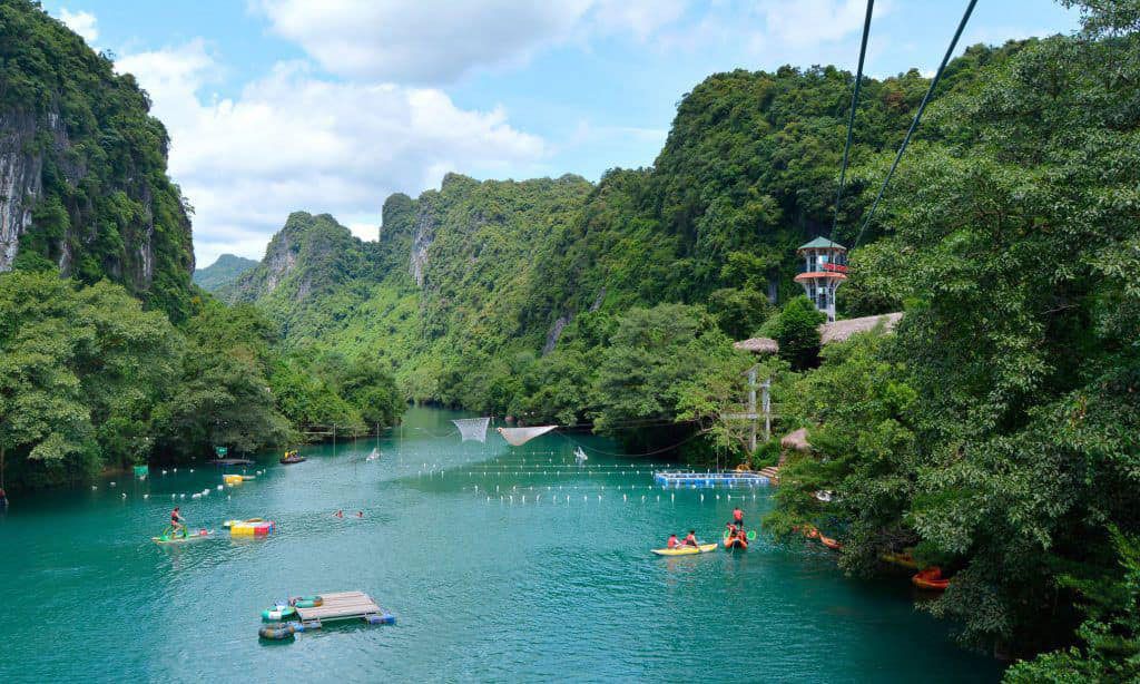 EXPLORE CHAY RIVER – DARK CAVE: AN EXCITING ADVENTURE DESTINATION IN QUANG BINH - ảnh 7