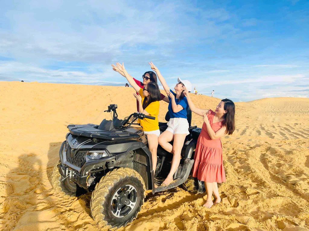 Quang Phu Sand Dunes – A Beautiful “Mini Desert” Surprise in Quang Binh! - ảnh 5