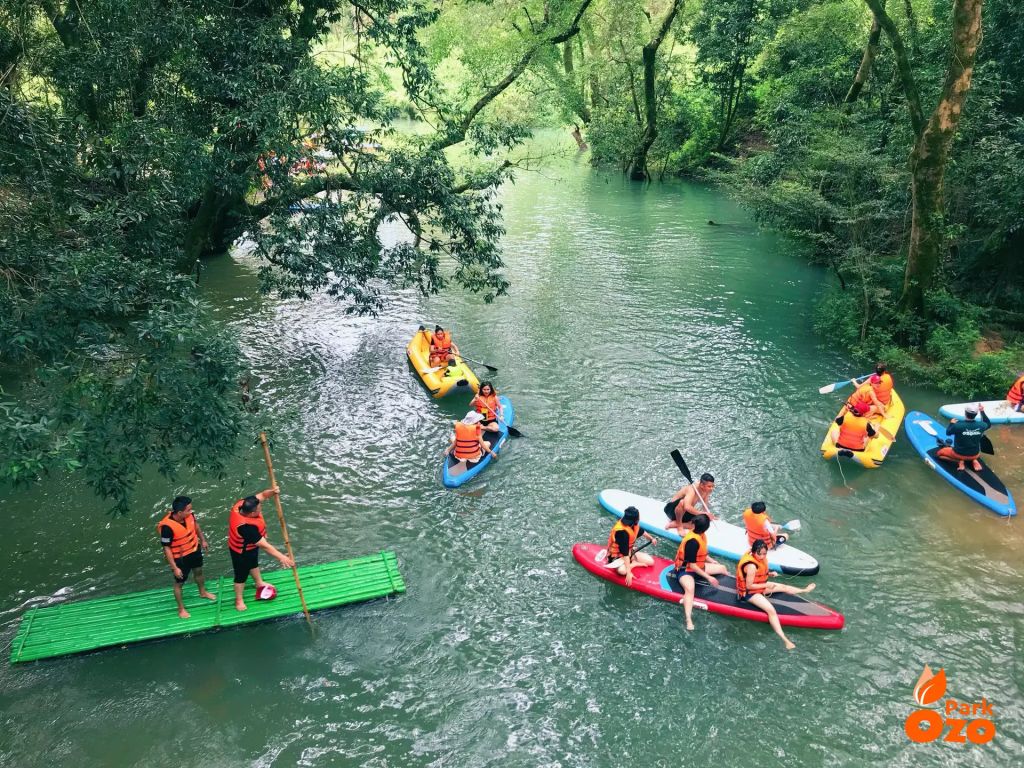There is an "Adventure World" Hidden in the Quang Binh Forest That Few People Know About. - ảnh 3