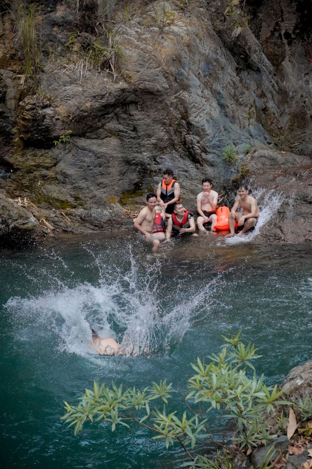 Share new experiences at Khe Sanh - Quang Tri. - ảnh 8