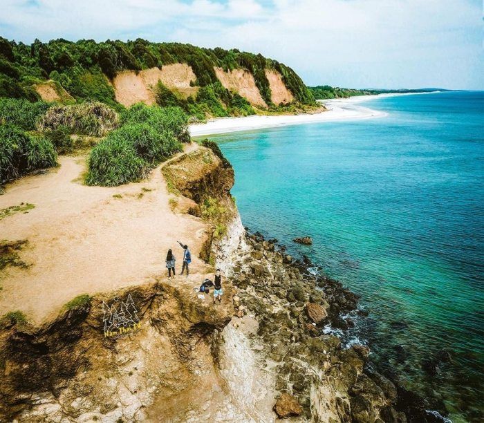 Quang Tri Has a "Living Stone Wall" So Beautiful That Few People Believe It Exists - 3