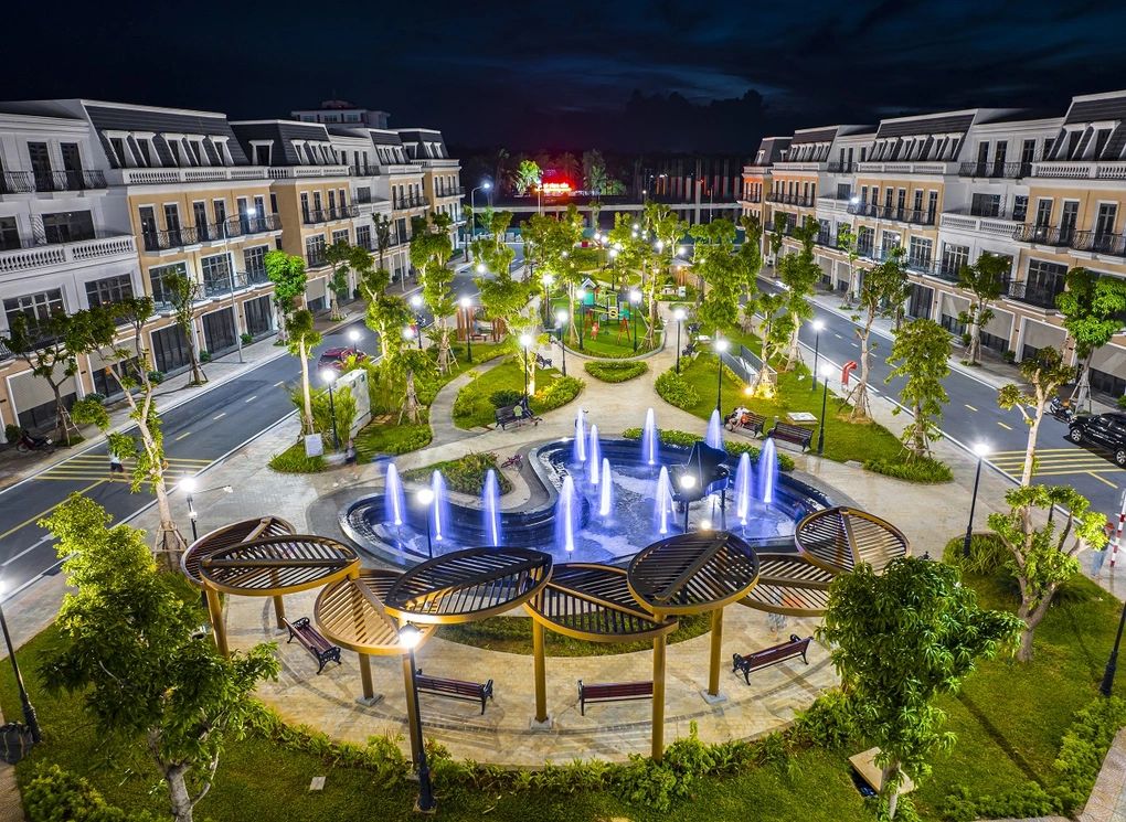 Vincom Royal Park – The Hottest Check-in Spot That Young People in Dong Ha Are Gathering To Visit - ảnh 2