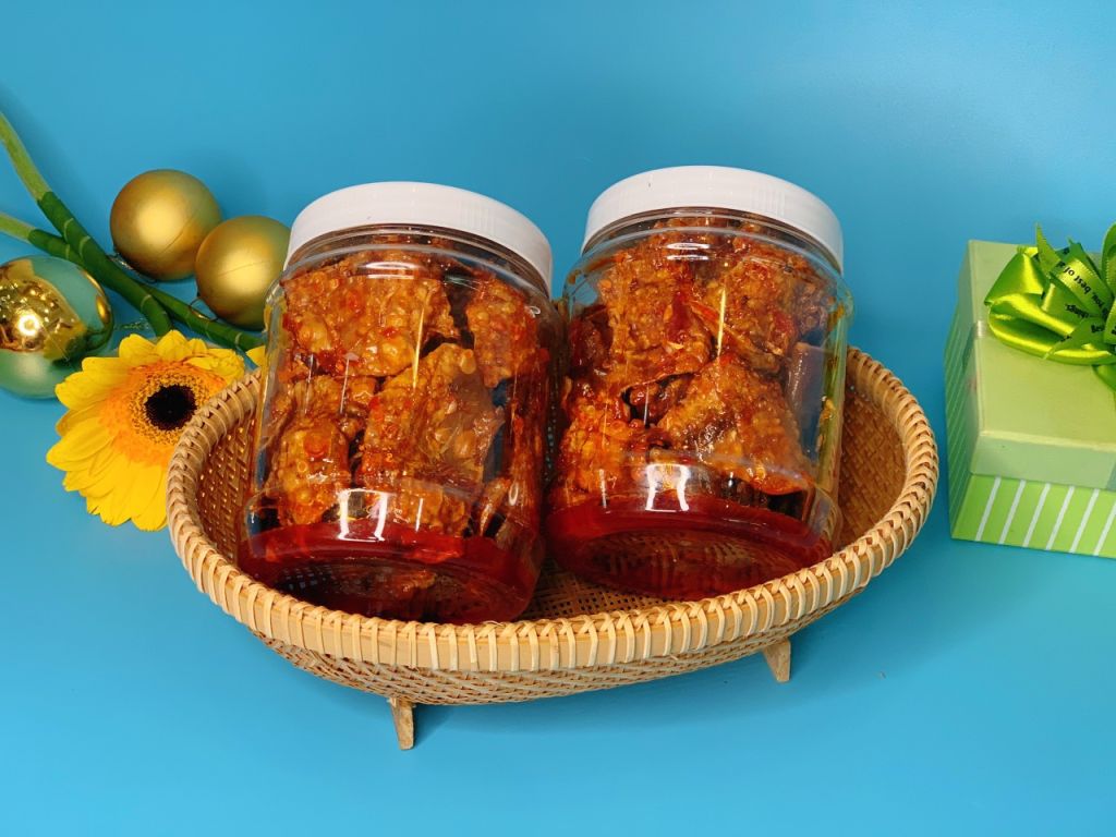 There’s a dish in Quang Tri that’s increasingly hard to stop eating: Tamarind Dried Squid. - ảnh 7
