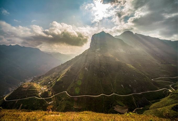 Mã Pì Lèng - where the roads touch the clouds of Ha Giang. - 4
