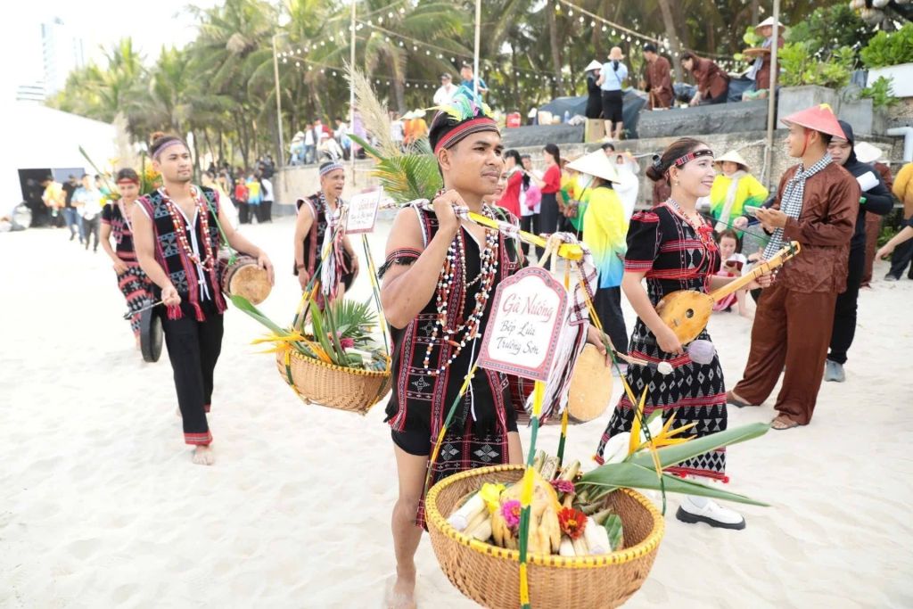 The culinary parade "Da Nang Flavors" is ready to kick off. - 2