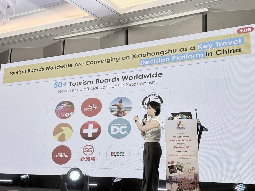 This morning, the conference to promote the Chinese market was a resounding success. - 4